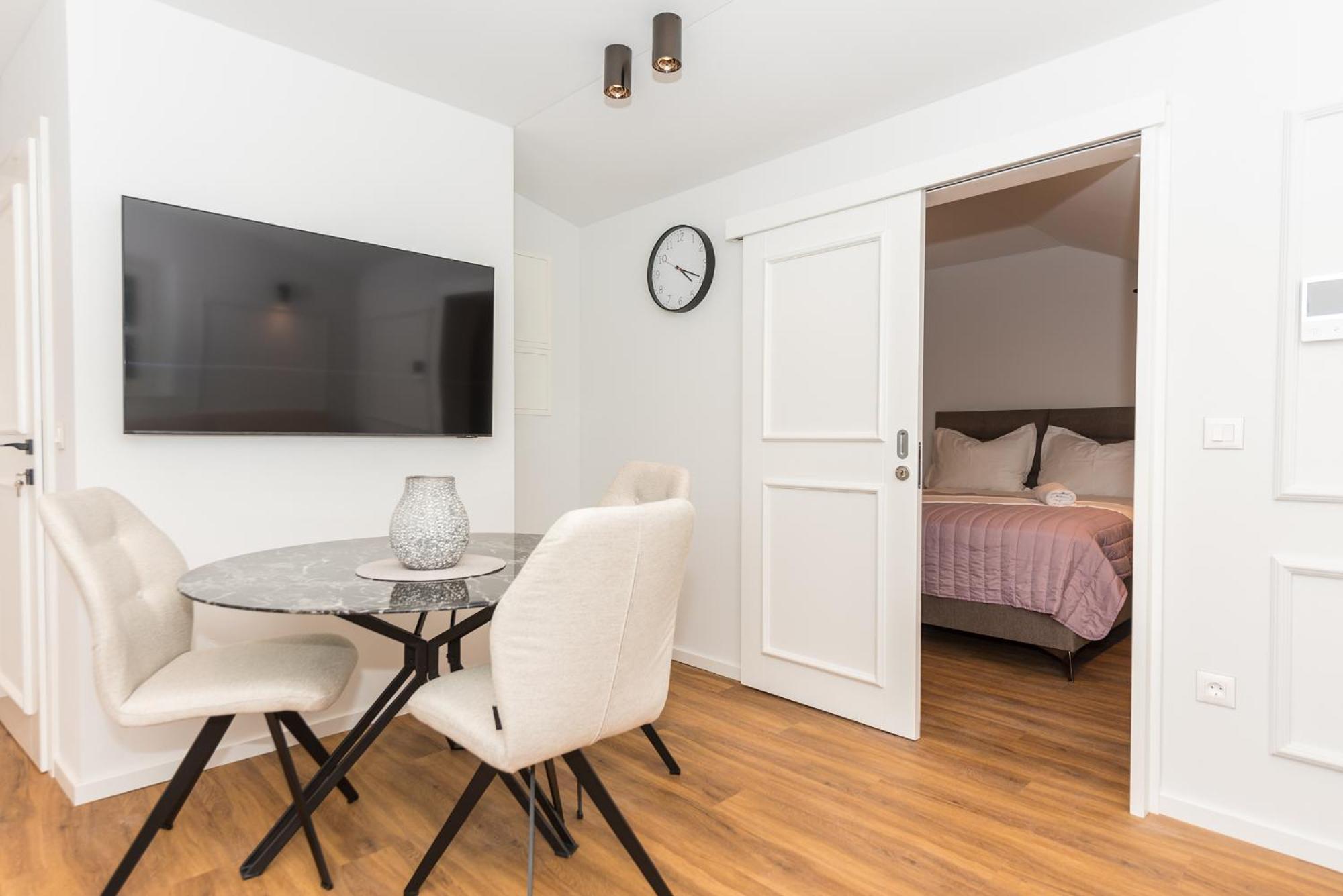Palace Heritage 1 * Makarska