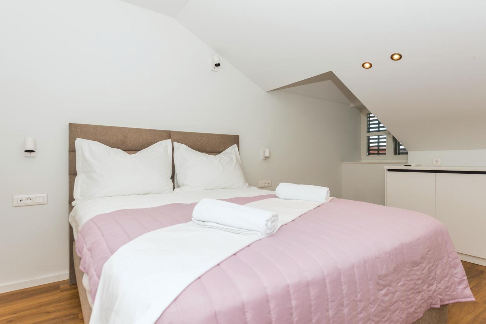 Apartma Palace Heritage 1