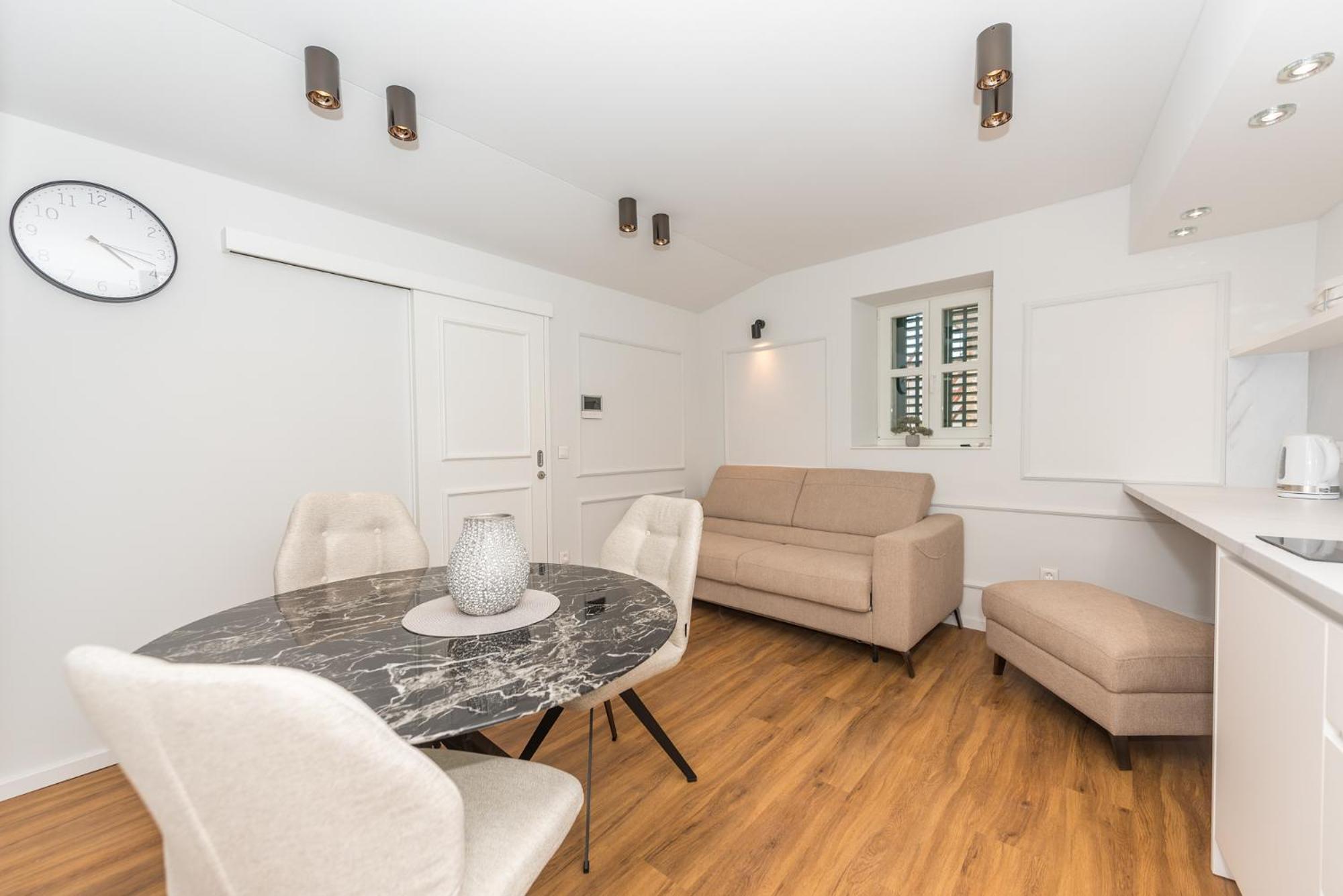 Apartma Palace Heritage 1 Makarska